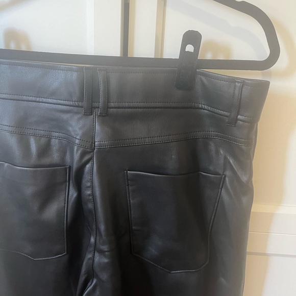 Zara faux leather straight pants. - Picture 6 of 6